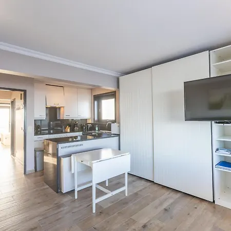 Appartamento Corner With Frontal Sea View