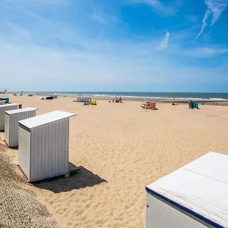 Corner With Frontal Sea View Lägenhet Middelkerke